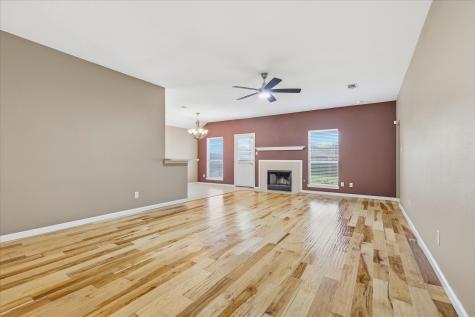 115 Loda Court Grand Prairie TX 75050