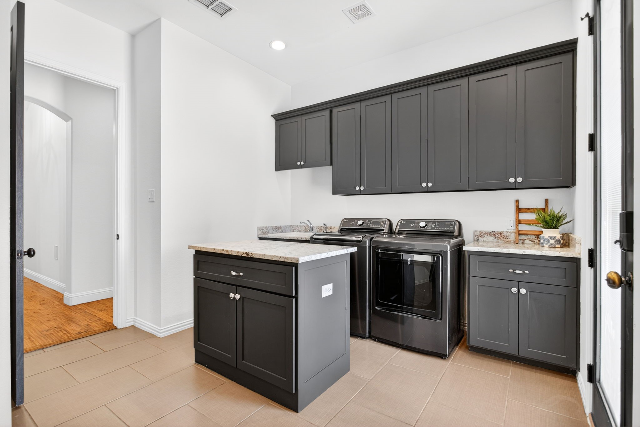 301 Rustic View Lane Aledo TX 76008