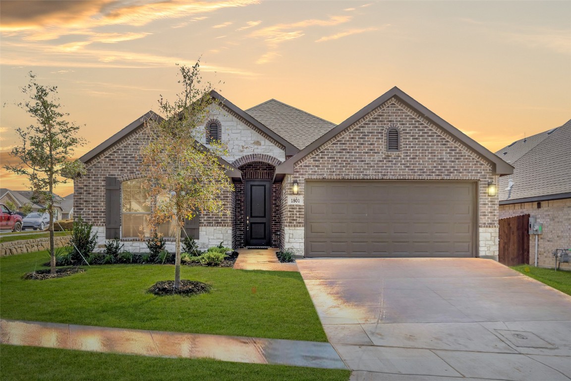 1801 Agarito Drive Weatherford TX 76086