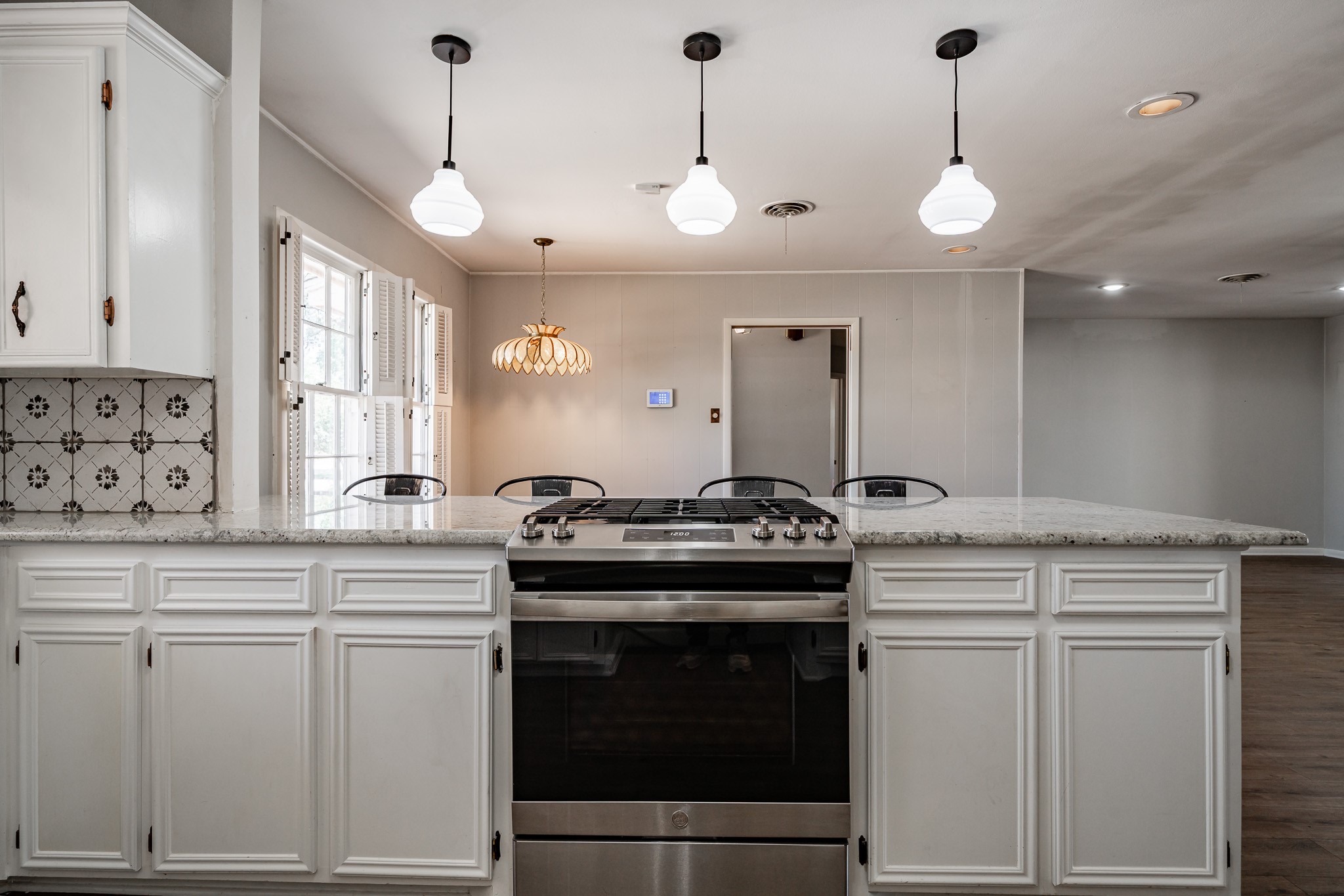 1902 Country Club Drive Sweetwater TX 79556