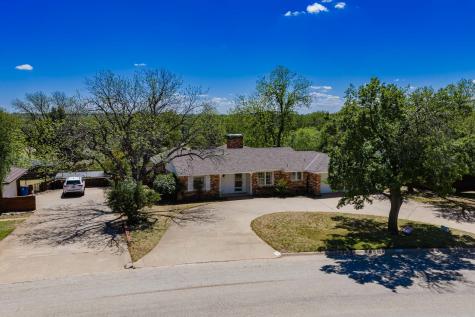 1902 Country Club Drive Sweetwater TX 79556