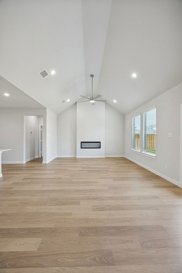 2112 Rowan Drive Gunter TX 75058