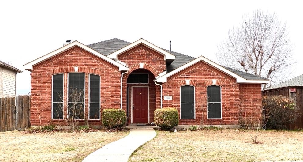 1105 Clear Creek Drive Mesquite TX 75181