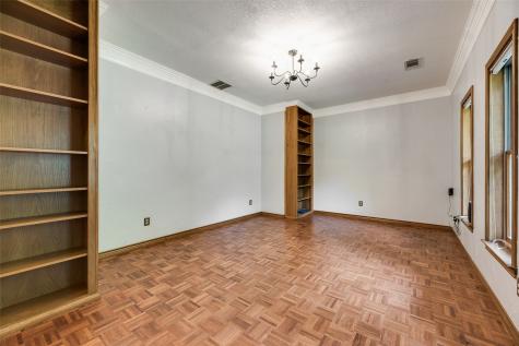 1040 County Road 3505 Quinlan TX 75474