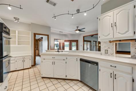 1040 County Road 3505 Quinlan TX 75474