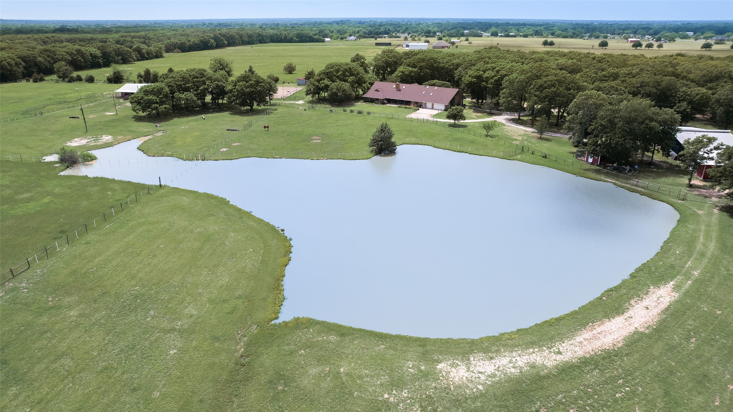 1040 County Road 3505 Quinlan TX 75474