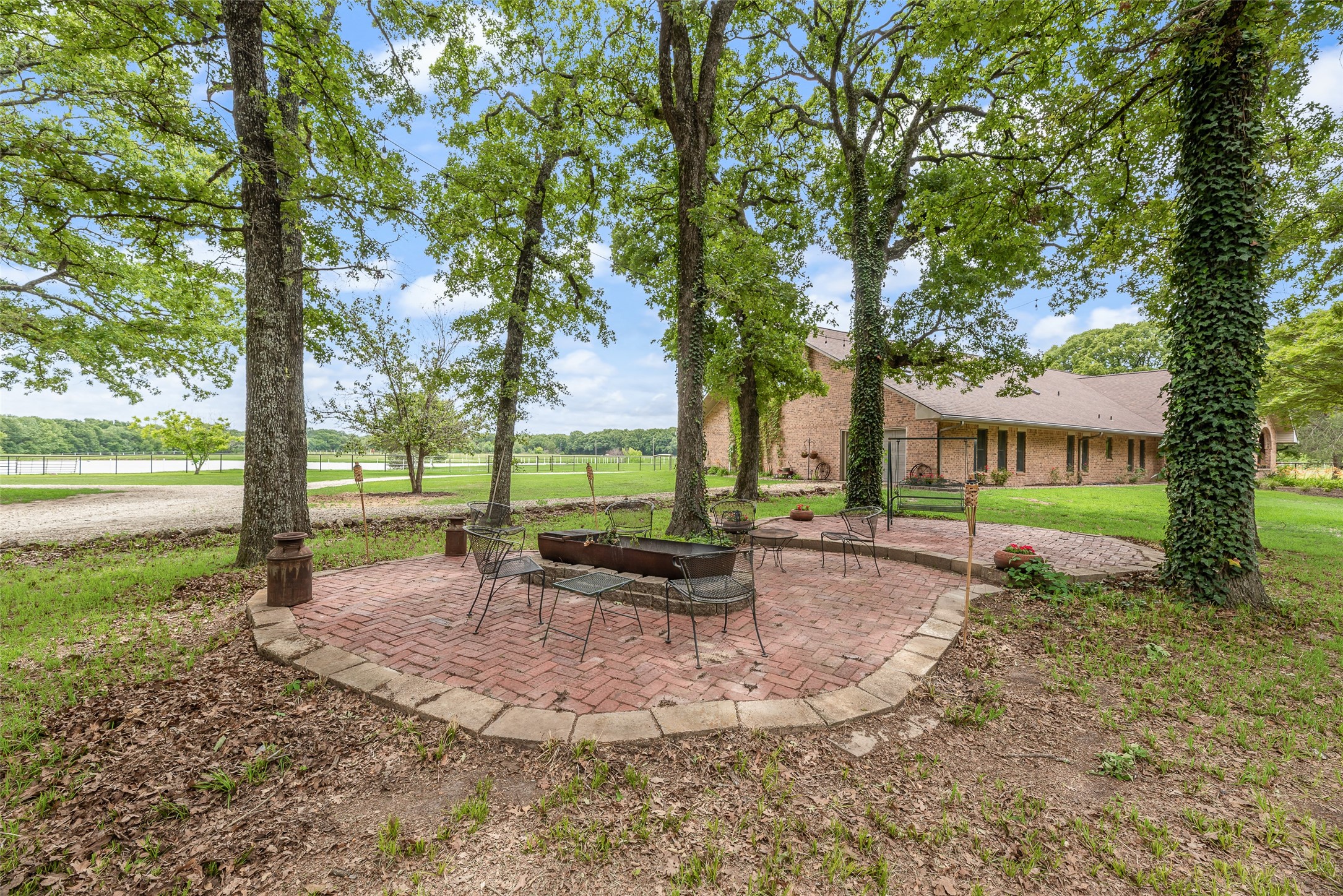 1040 County Road 3505 Quinlan TX 75474