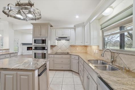 10471 Holly Creek Road Terrell TX 75160
