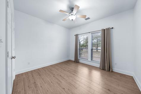 10471 Holly Creek Road Terrell TX 75160