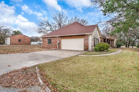 10471 Holly Creek Road Terrell TX 75160