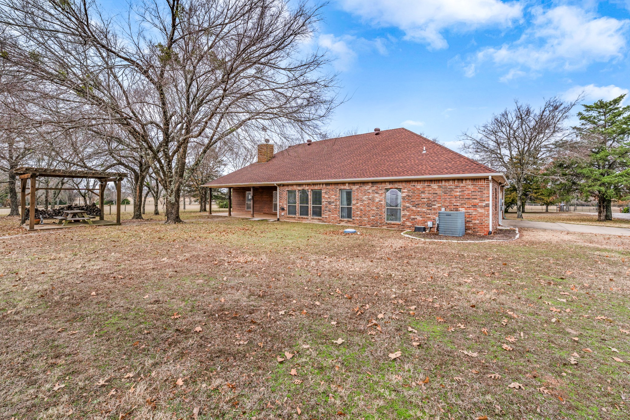 10471 Holly Creek Road Terrell TX 75160