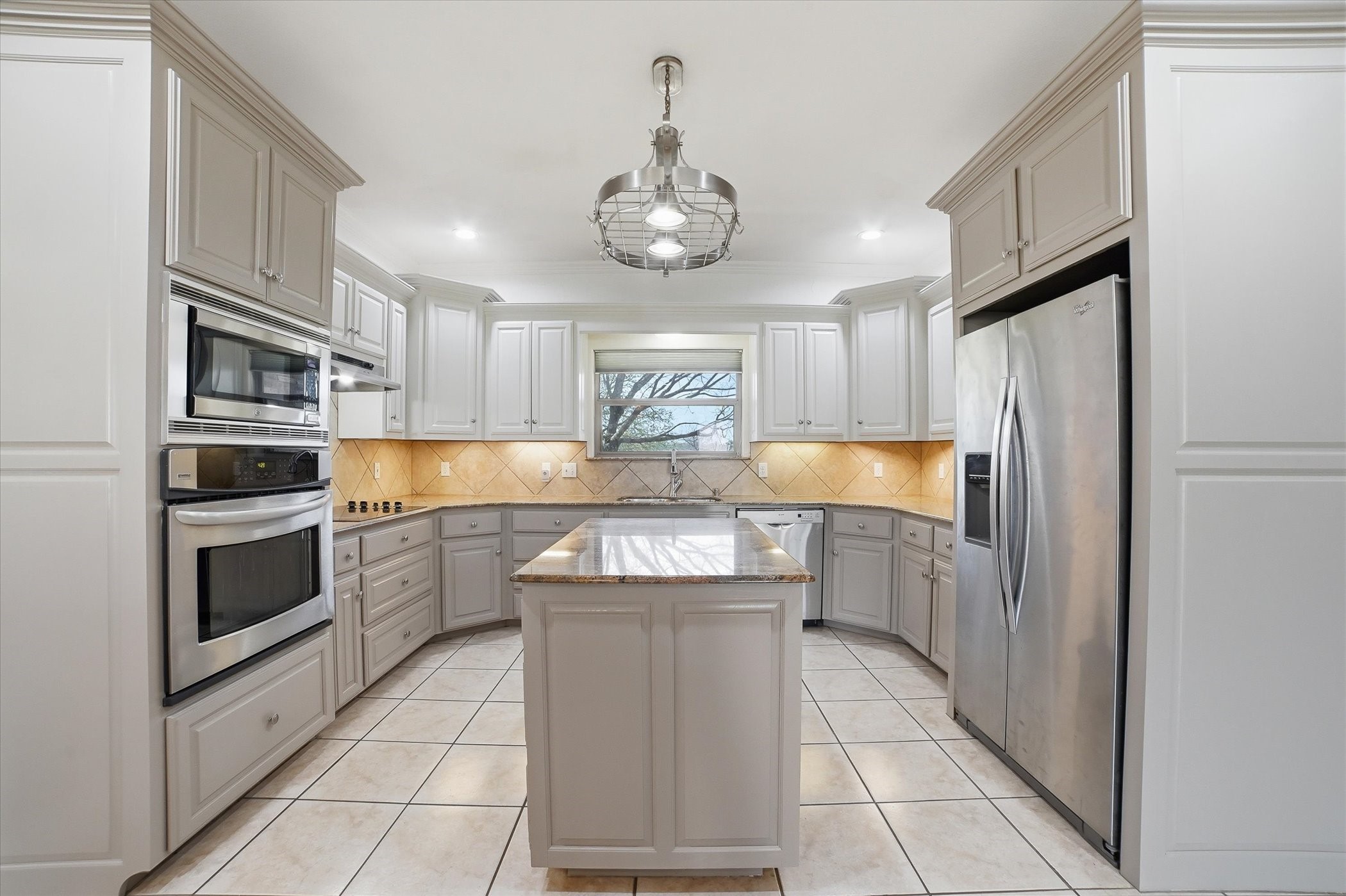 10471 Holly Creek Road Terrell TX 75160