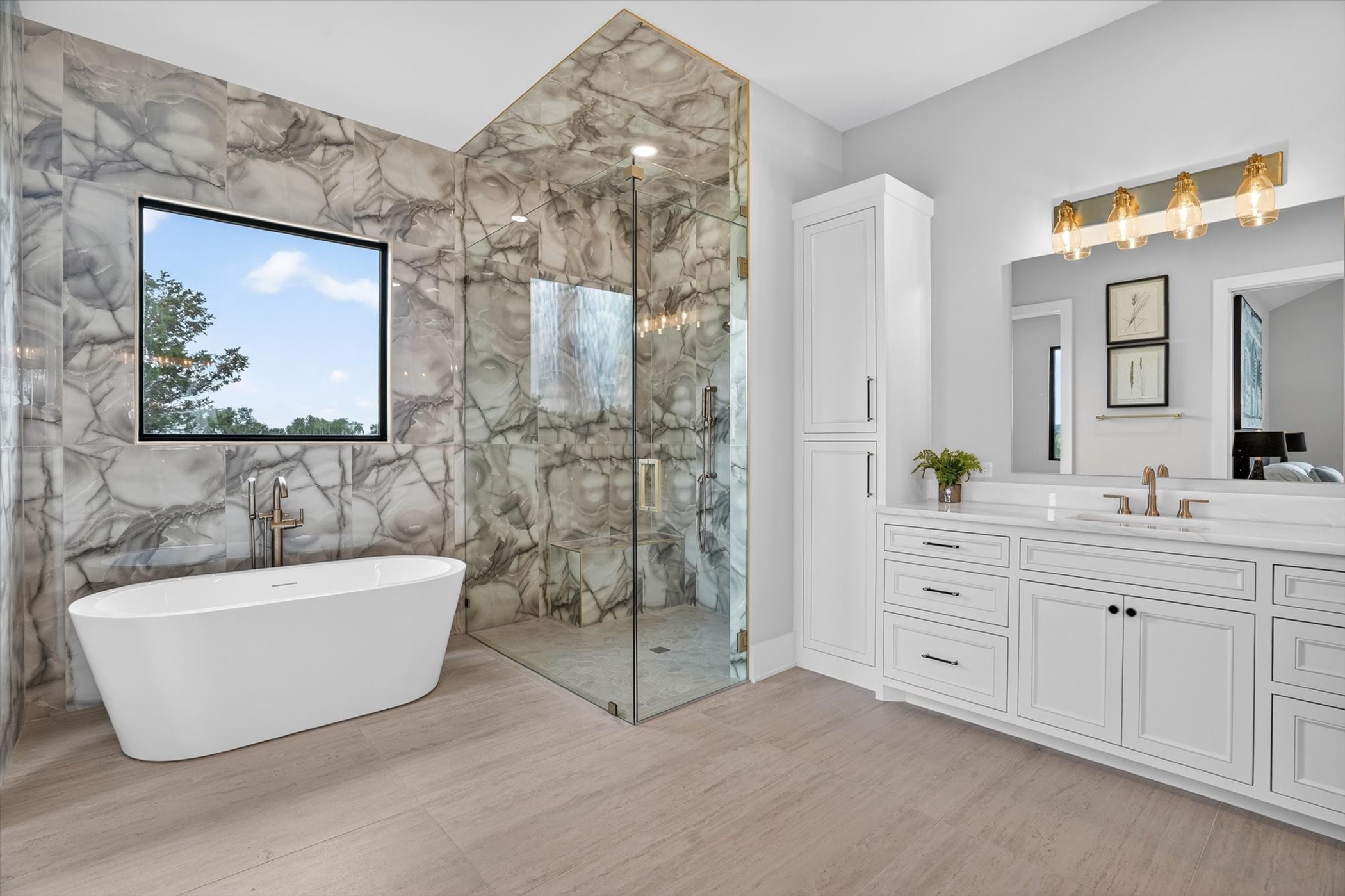 220 Cavalier Court Strawn TX 76475