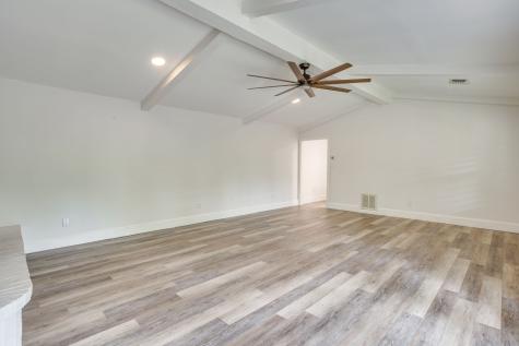 104 Wildwood Court Azle TX 76020