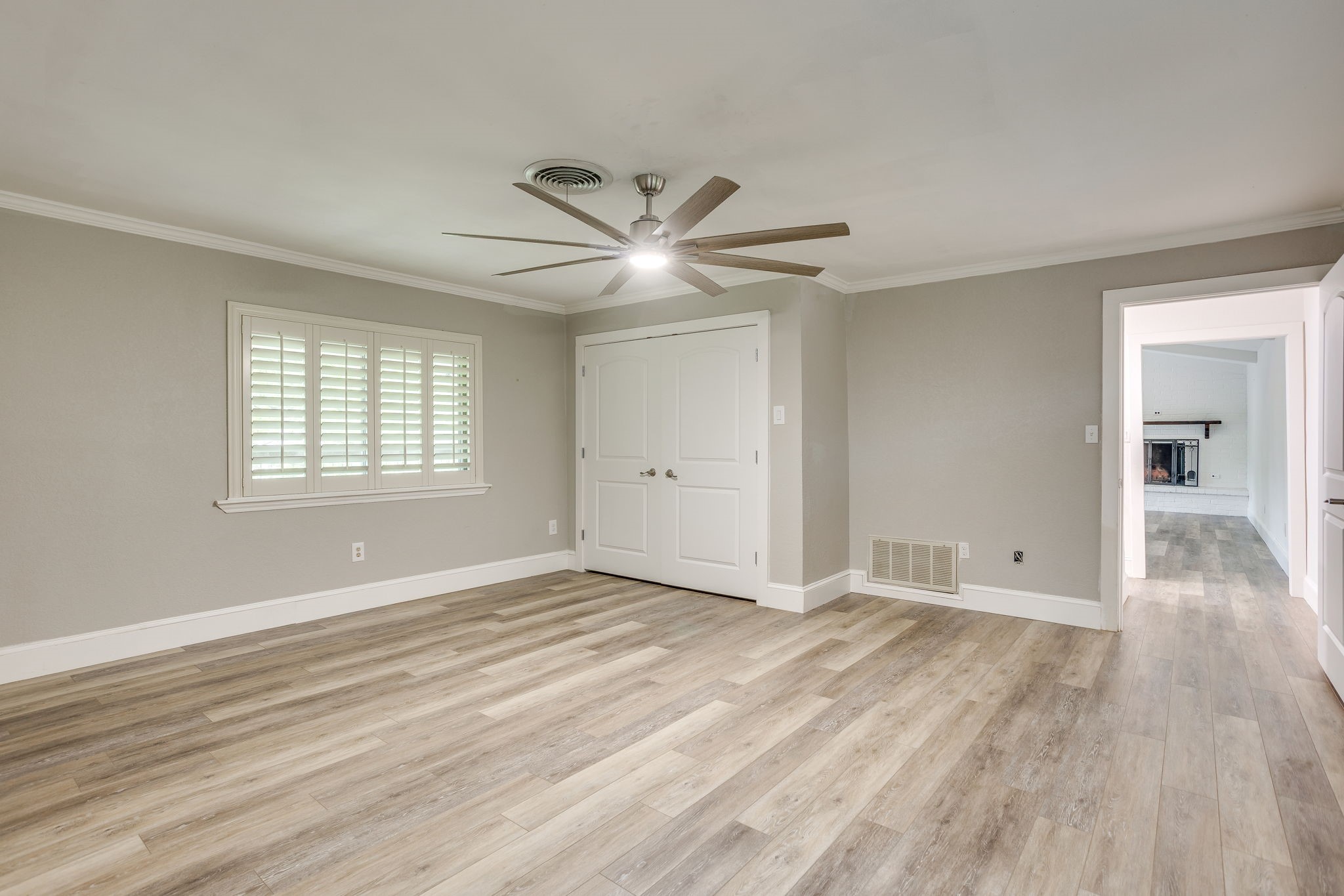 104 Wildwood Court Azle TX 76020