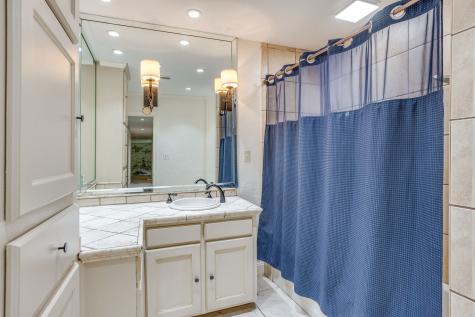 104 Wildwood Court Azle TX 76020
