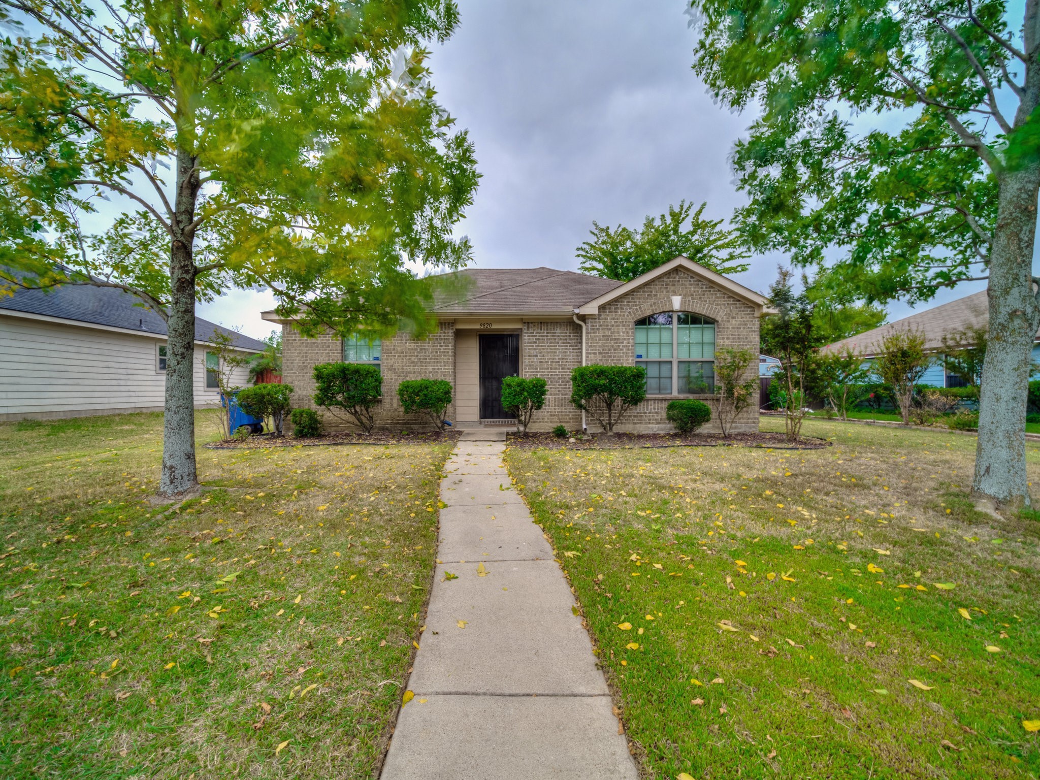 9820 Whistler Drive Dallas TX 75217