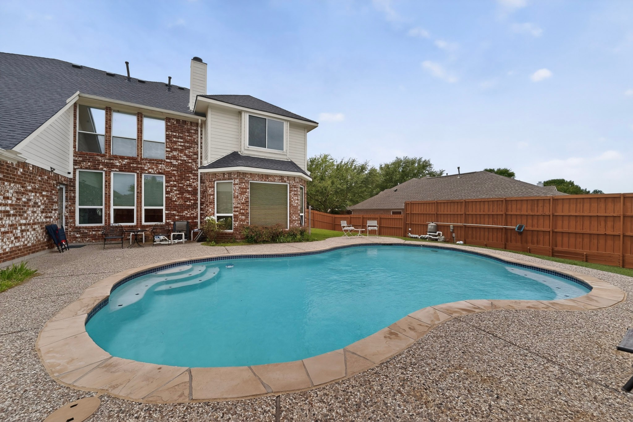 1225 Donegal Lane Garland TX 75044
