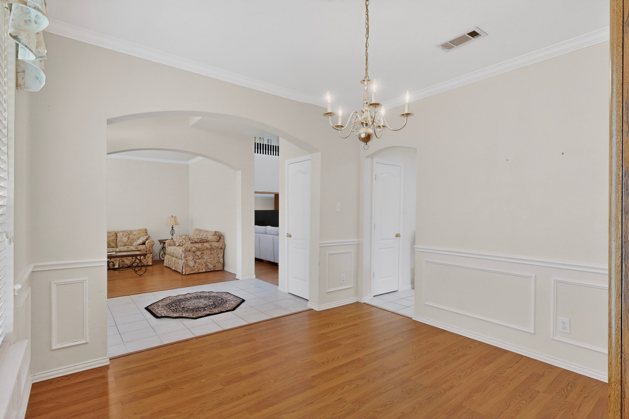 1225 Donegal Lane Garland TX 75044