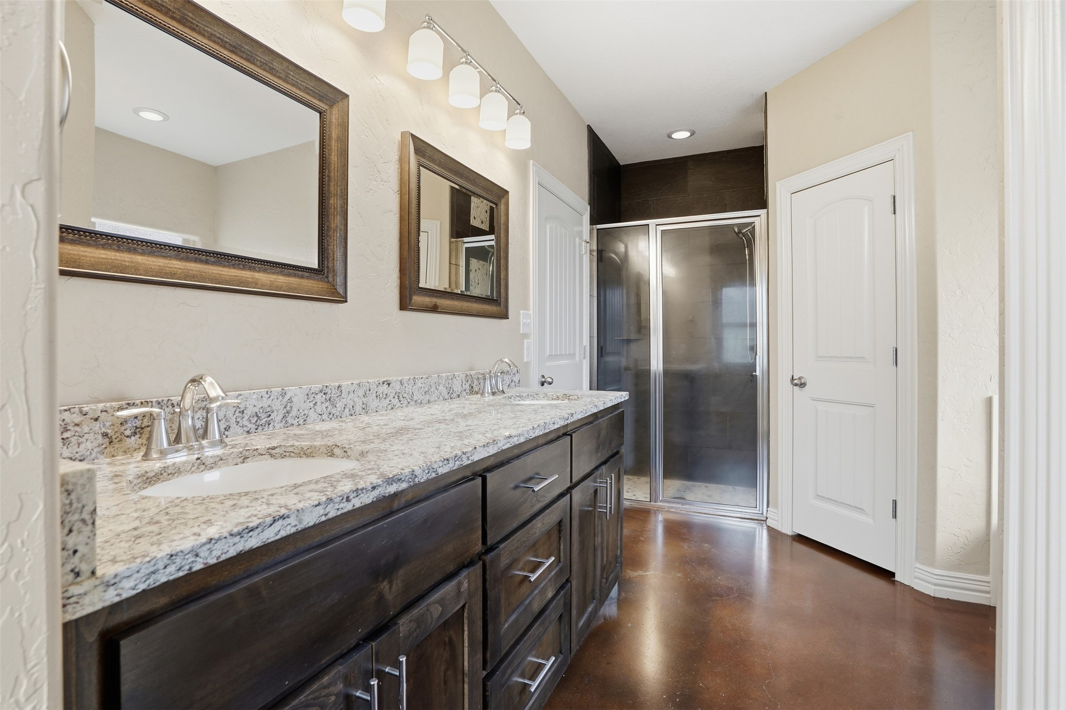 6403 Westover Drive Granbury TX 76049
