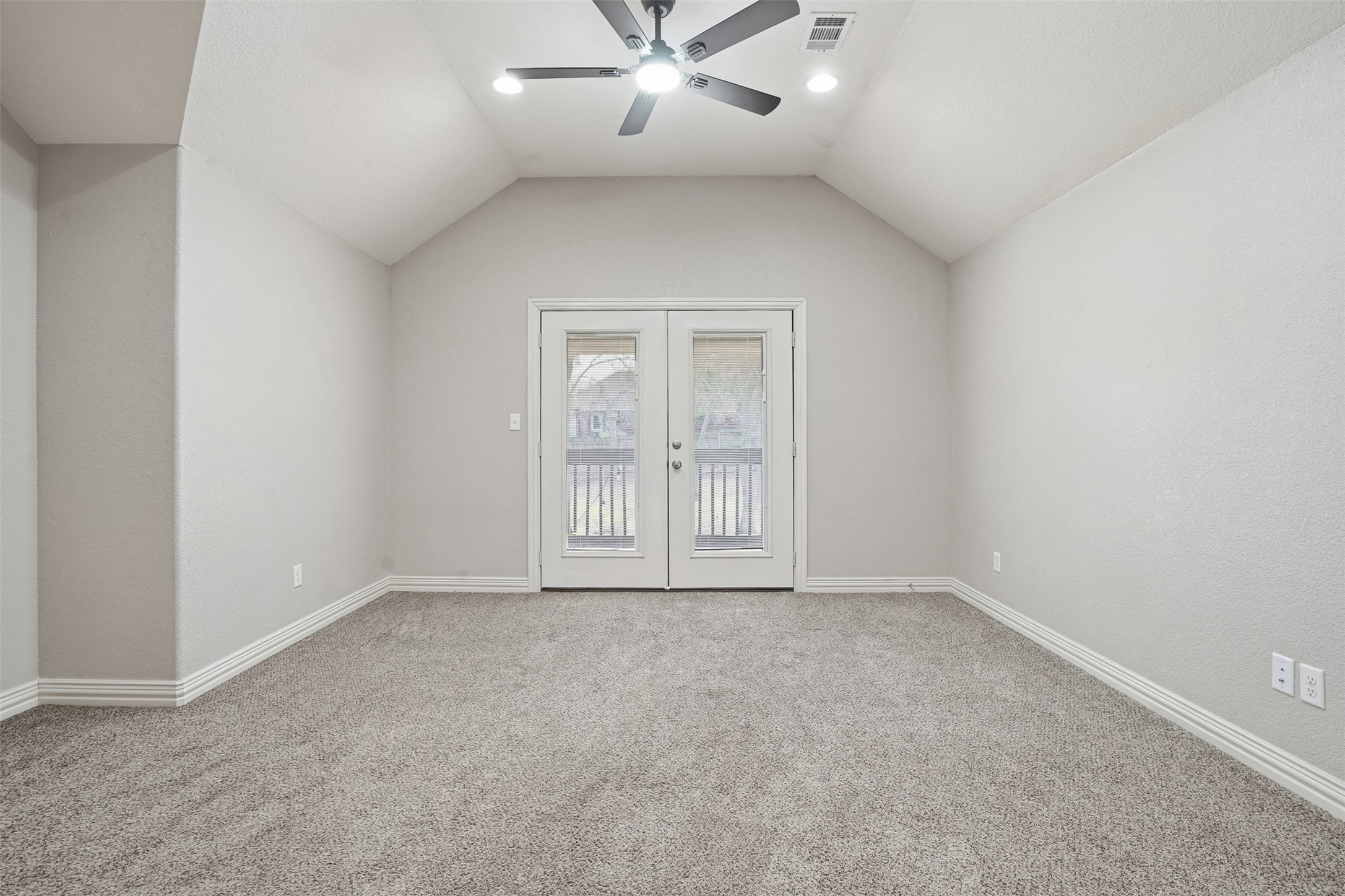 6403 Westover Drive Granbury TX 76049