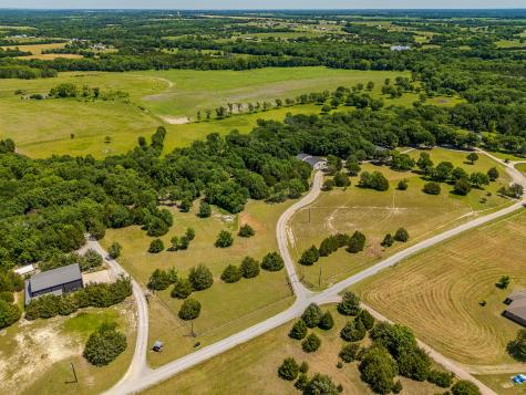 1878 N Lincoln Park Road Van Alstyne TX 75495