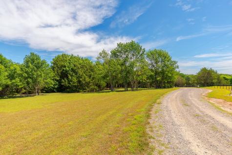 1878 N Lincoln Park Road Van Alstyne TX 75495
