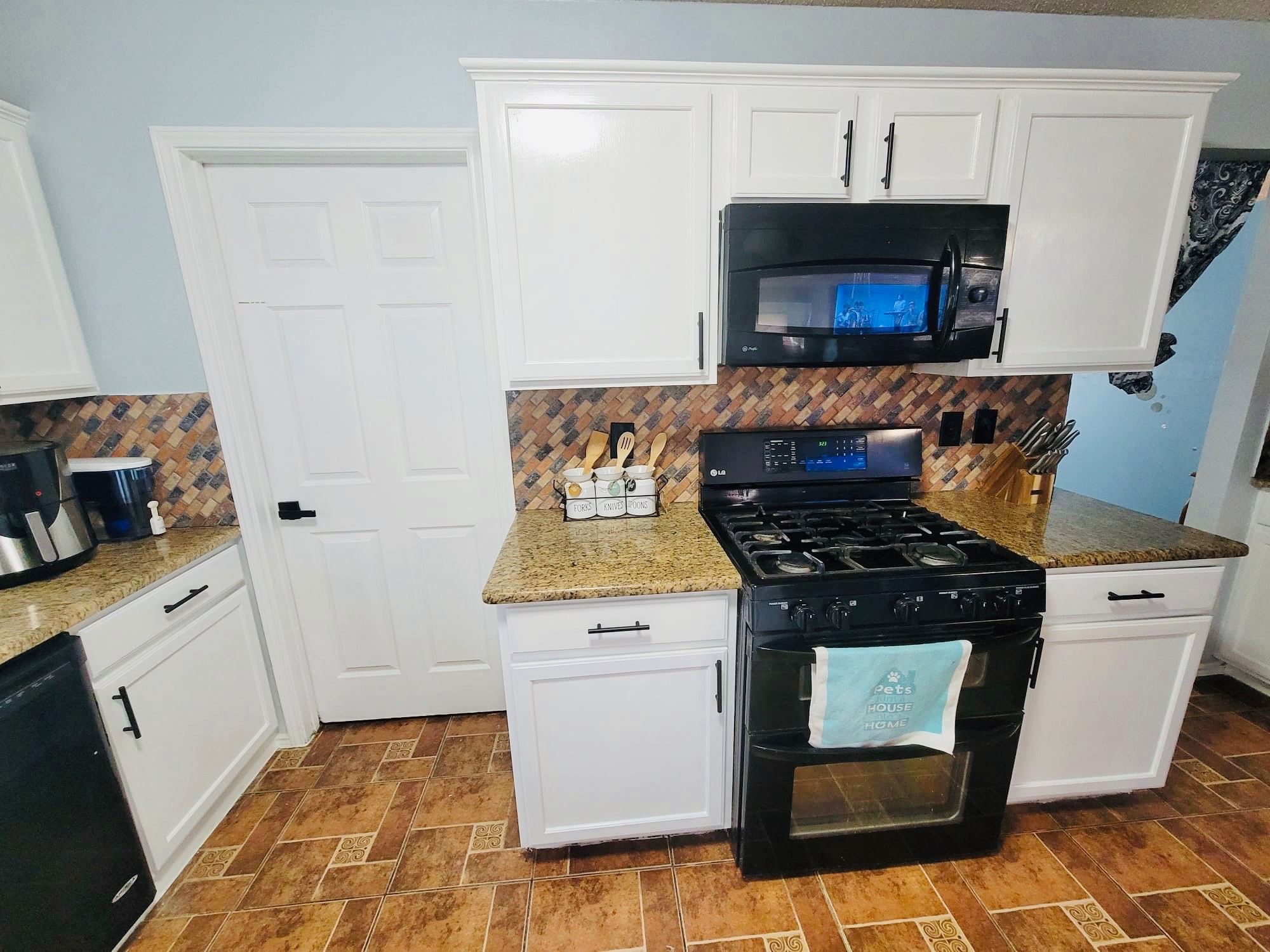 7406 Armstrong Lane Rowlett TX 75089
