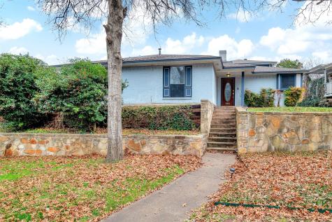812 Braswell Street Cedar Hill TX 75104
