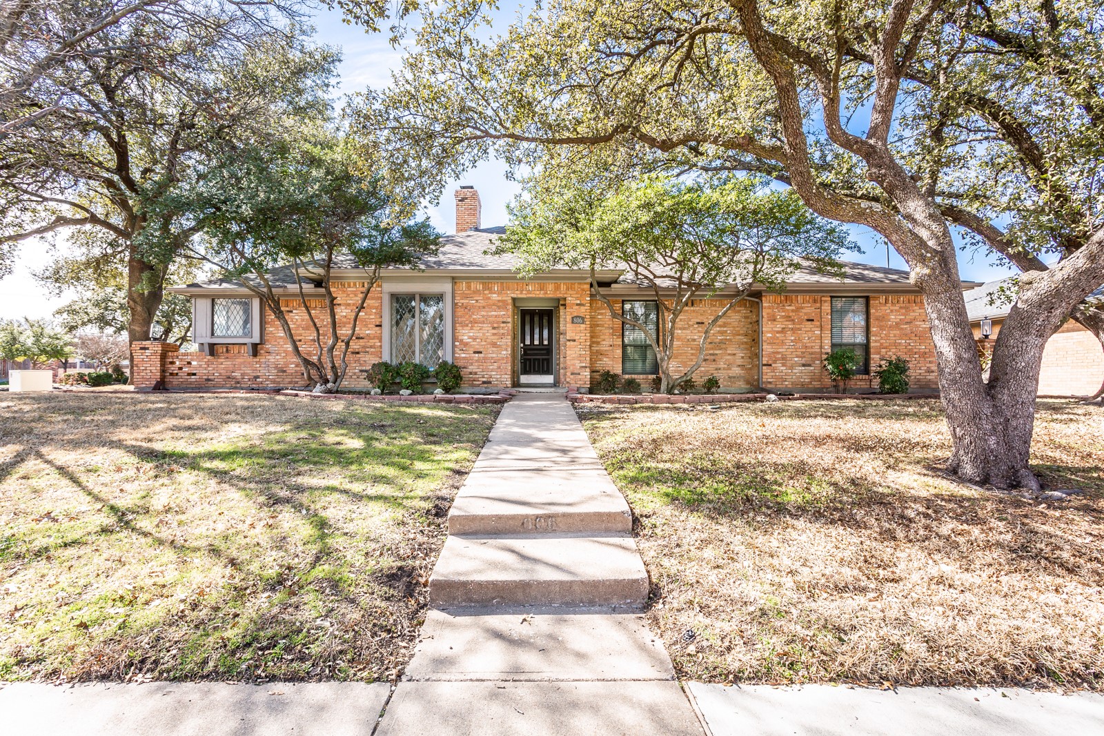 806 Mount Vernon Drive Richardson TX 75081