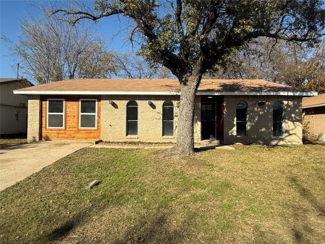 630 S Holiday Drive Grand Prairie TX 75052