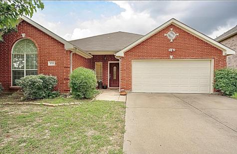 8729 Shavano Drive Fort Worth TX 76123
