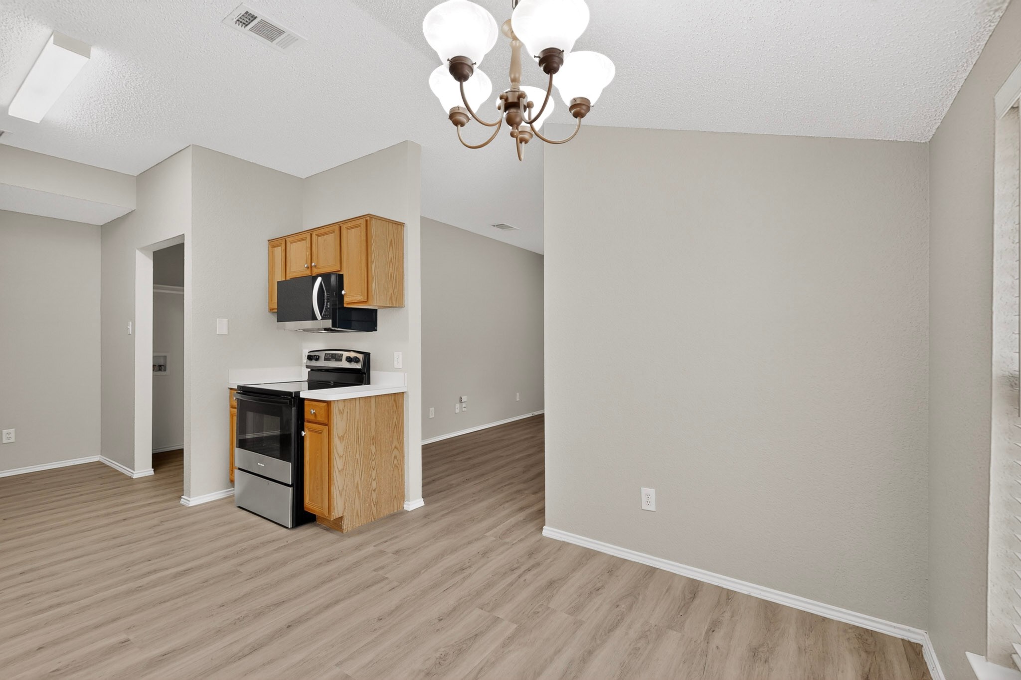414 Blueberry Hill Lane Mansfield TX 76063