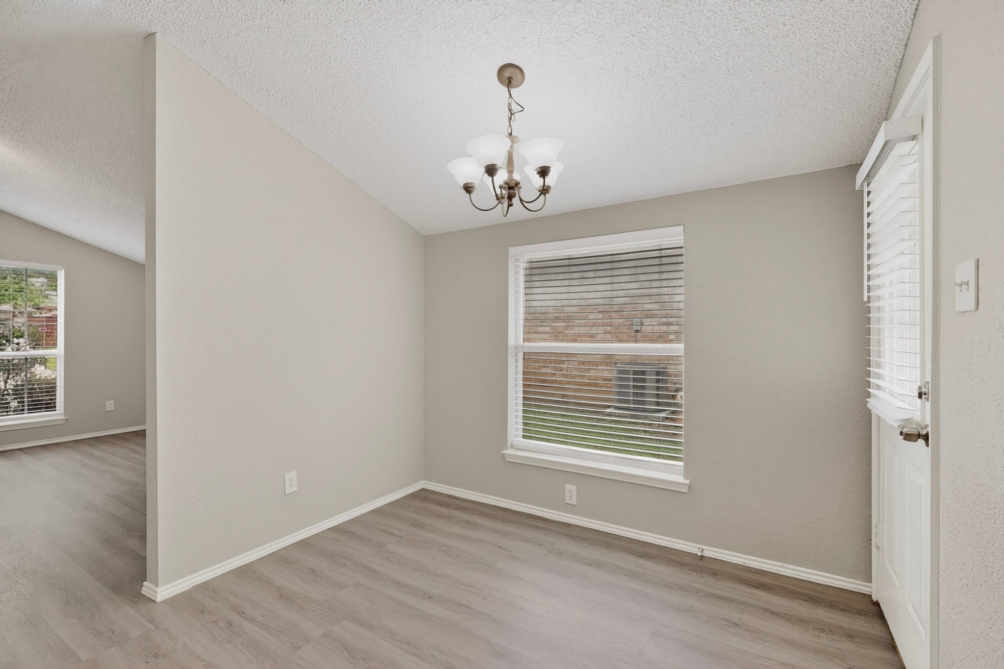 414 Blueberry Hill Lane Mansfield TX 76063