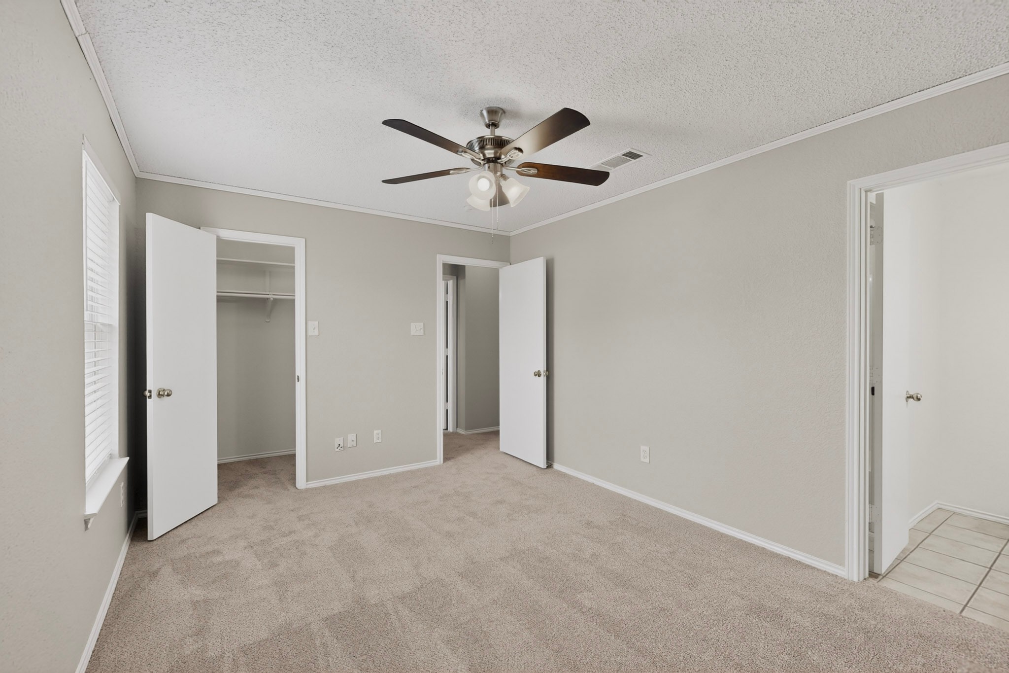 414 Blueberry Hill Lane Mansfield TX 76063
