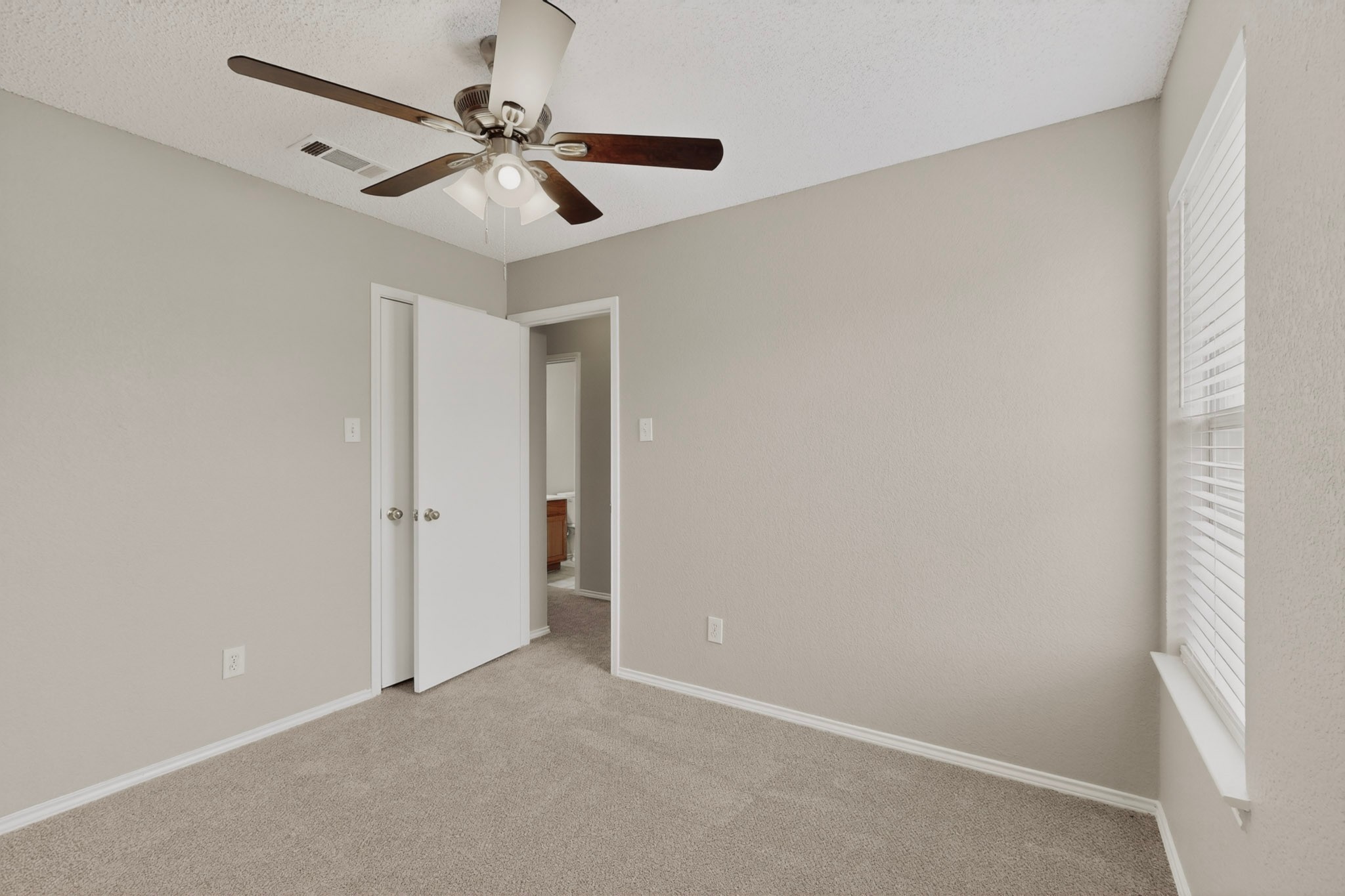 414 Blueberry Hill Lane Mansfield TX 76063