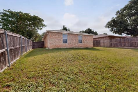 414 Blueberry Hill Lane Mansfield TX 76063
