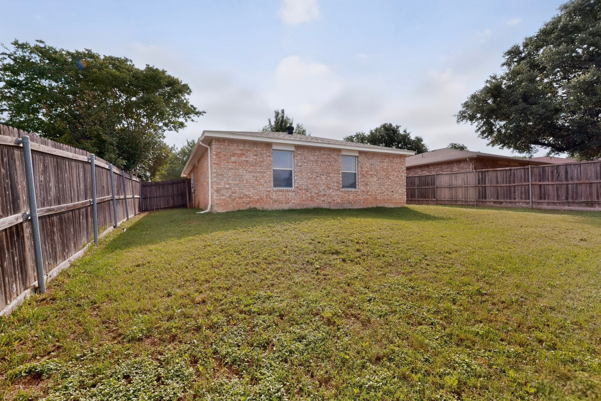 414 Blueberry Hill Lane Mansfield TX 76063