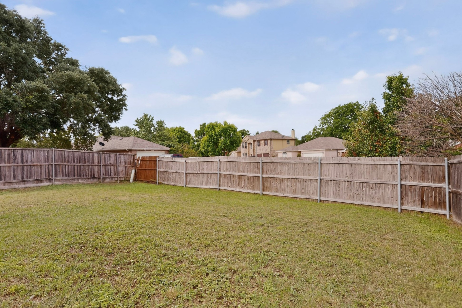 414 Blueberry Hill Lane Mansfield TX 76063