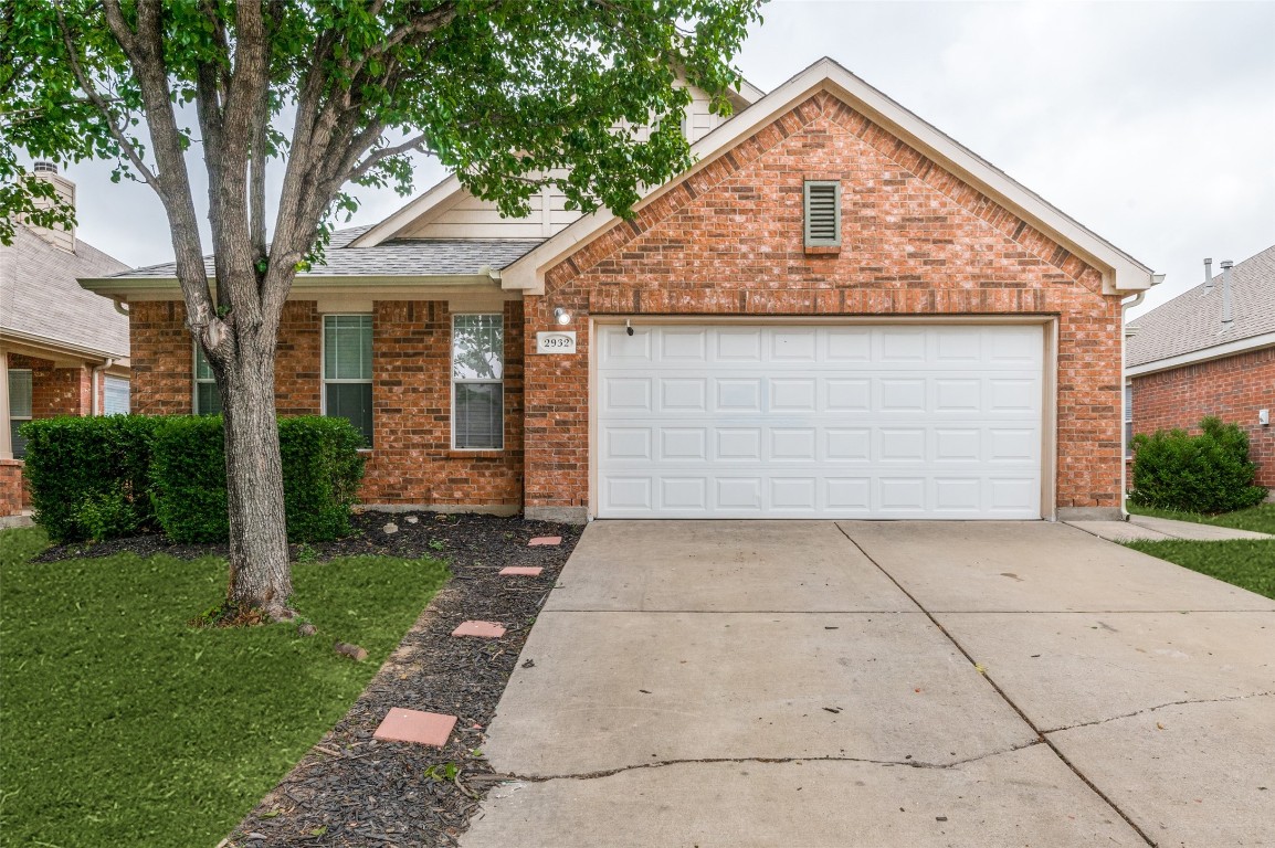 2932 Milby Oaks Drive Fort Worth TX 76244