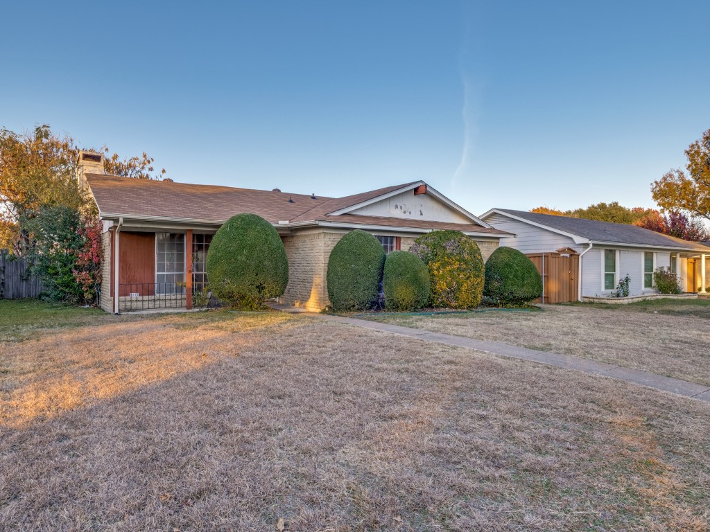 2013 Snowmass Lane Garland TX 75044