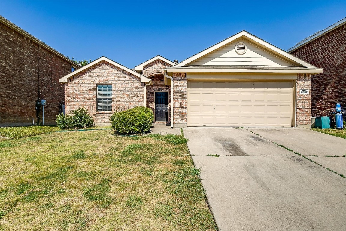 7302 Fossil Creek Drive Arlington TX 76002