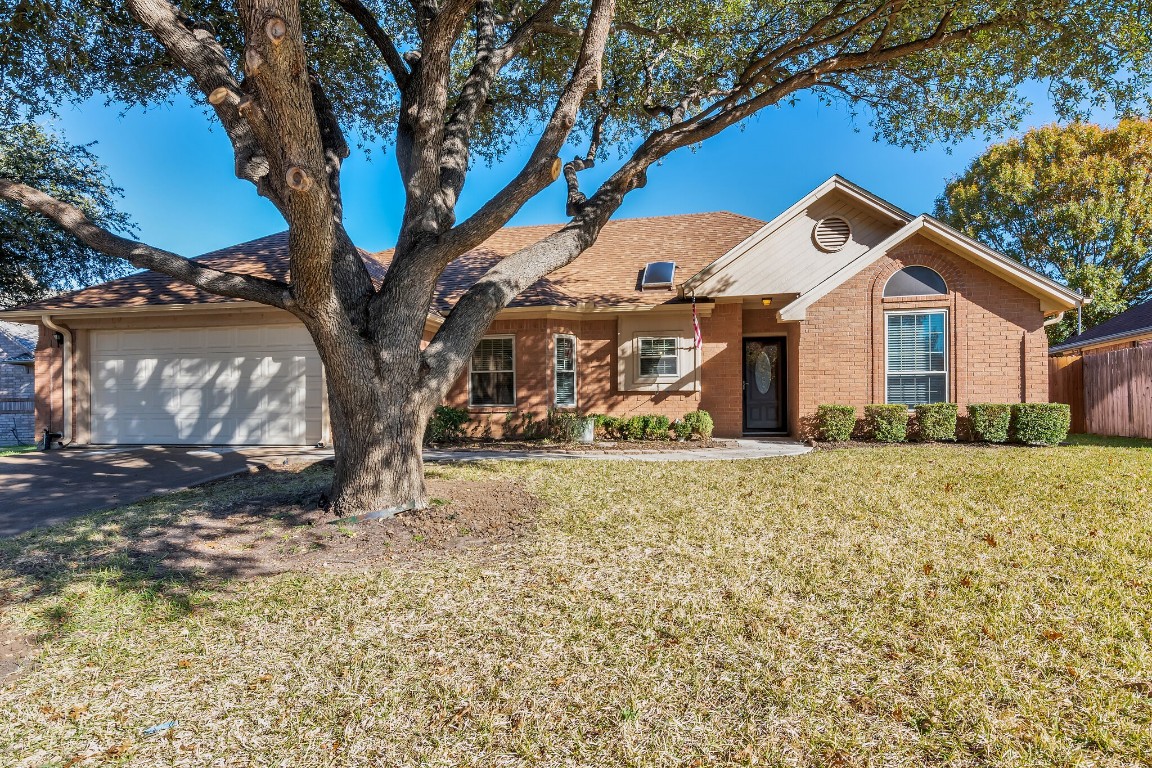 7728 Western Oaks Drive North Richland Hills TX 76182