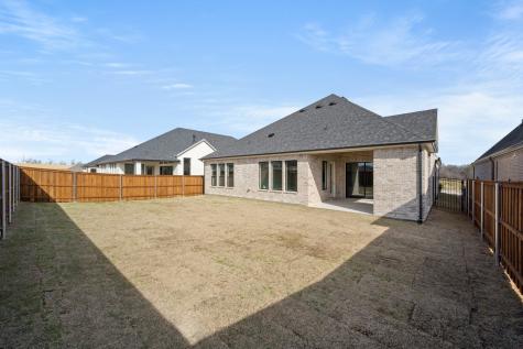 4726 Hawthorn Hills Arlington TX 76005