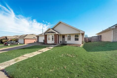 226 California Drive Glenn Heights TX 75154