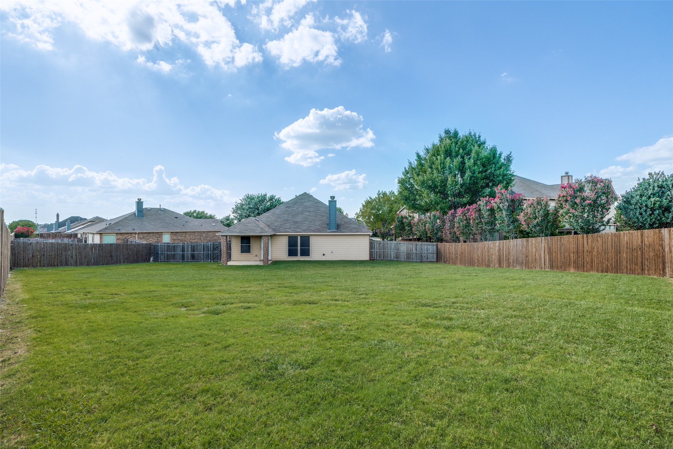 700 Lark Drive Aubrey TX 76227