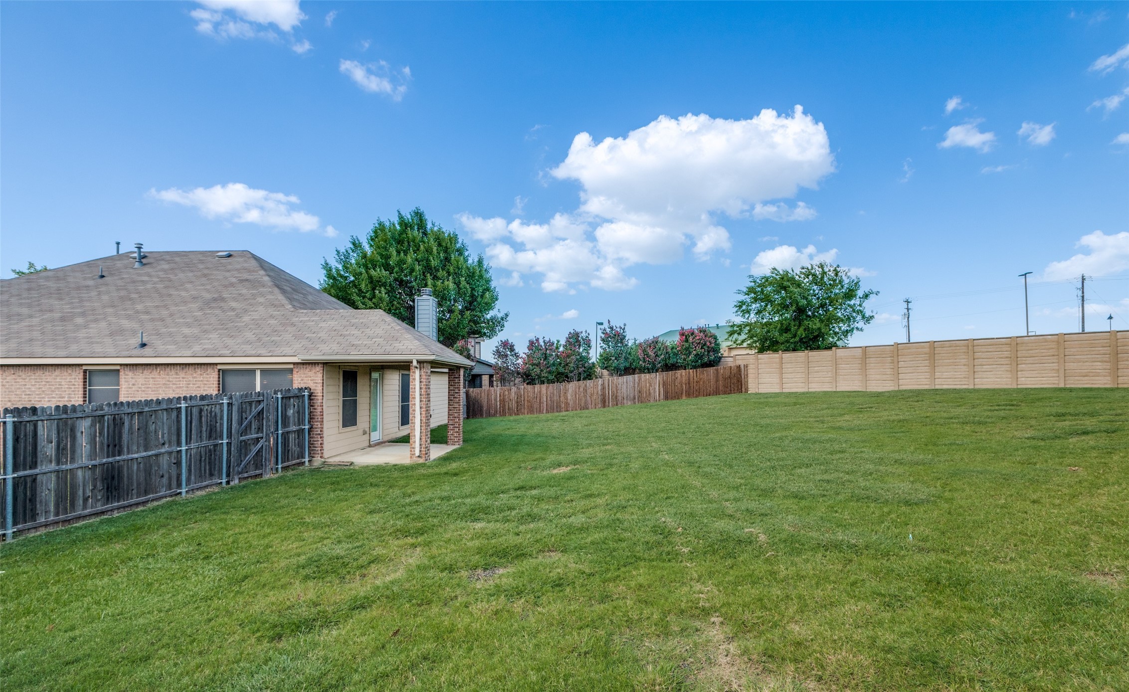 700 Lark Drive Aubrey TX 76227