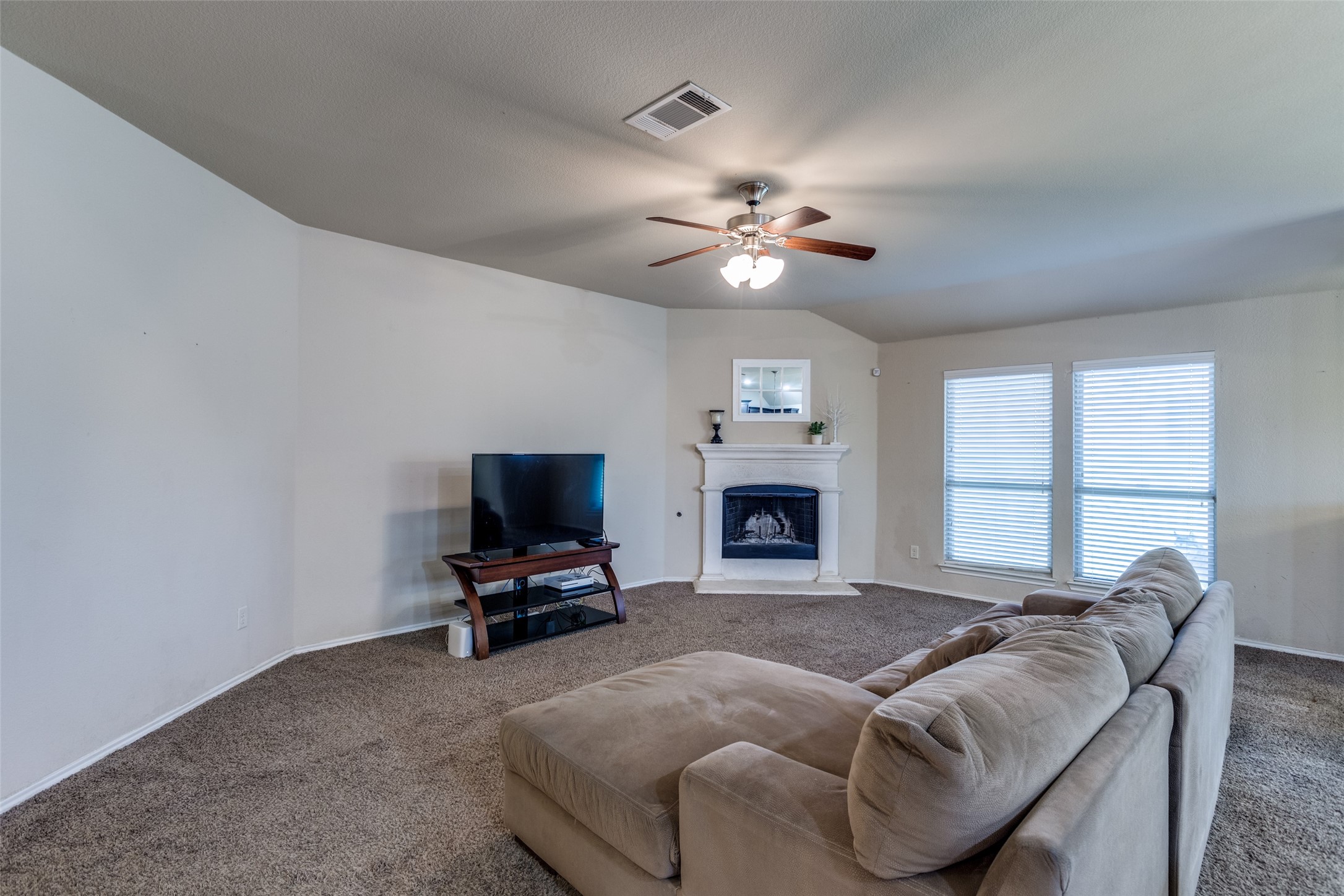 700 Lark Drive Aubrey TX 76227