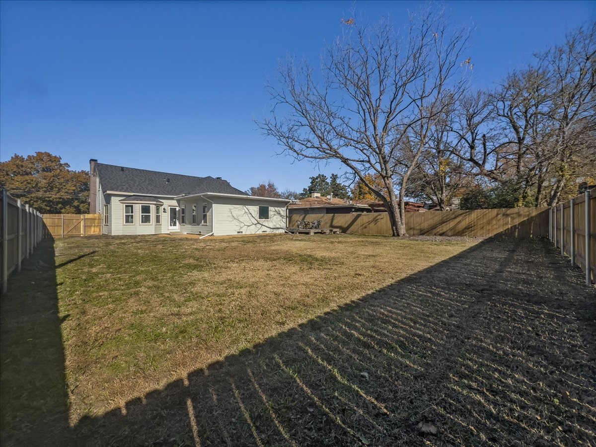 2121 Park Street Greenville TX 75401