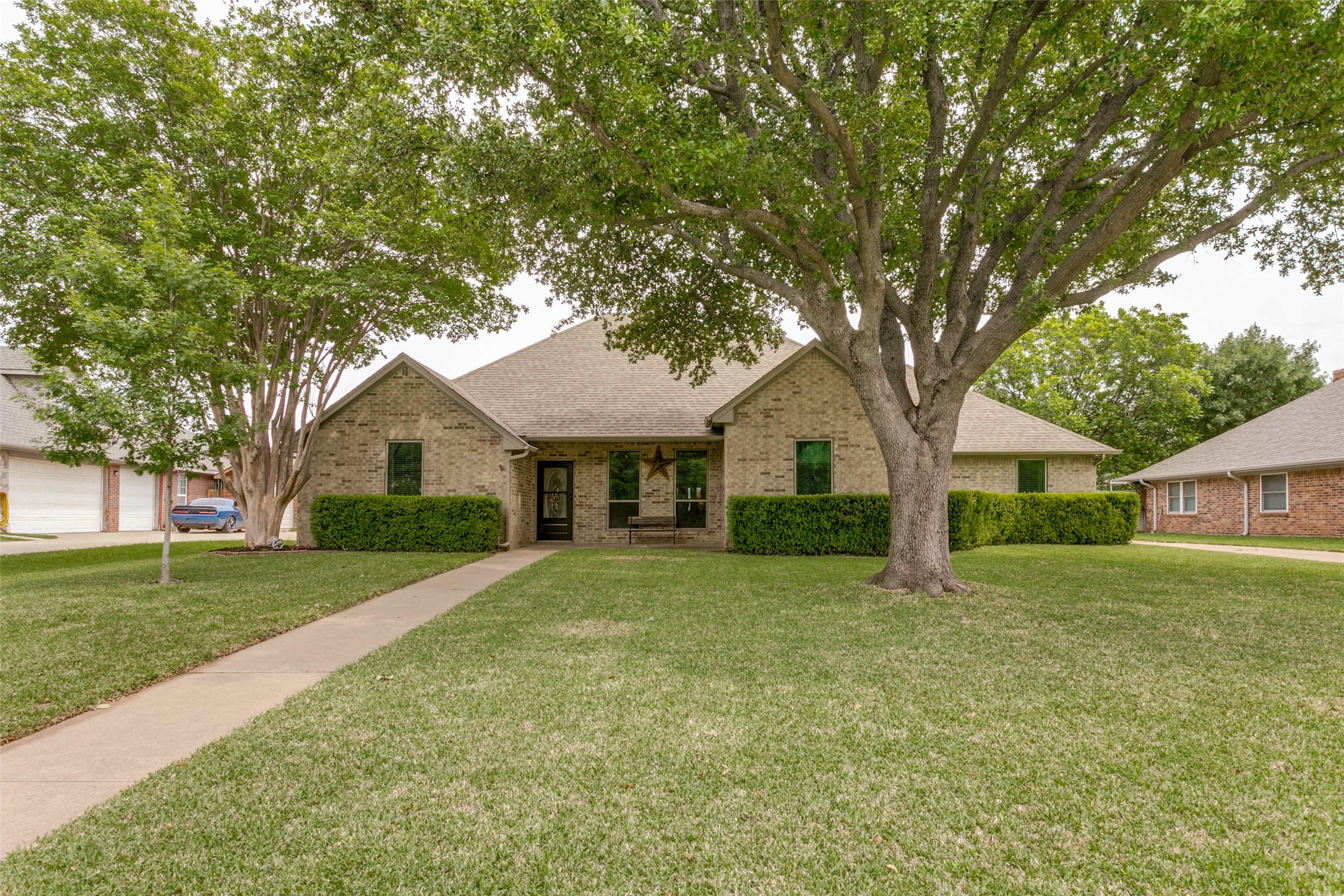 1913 Quail Run Drive Corinth TX 76208